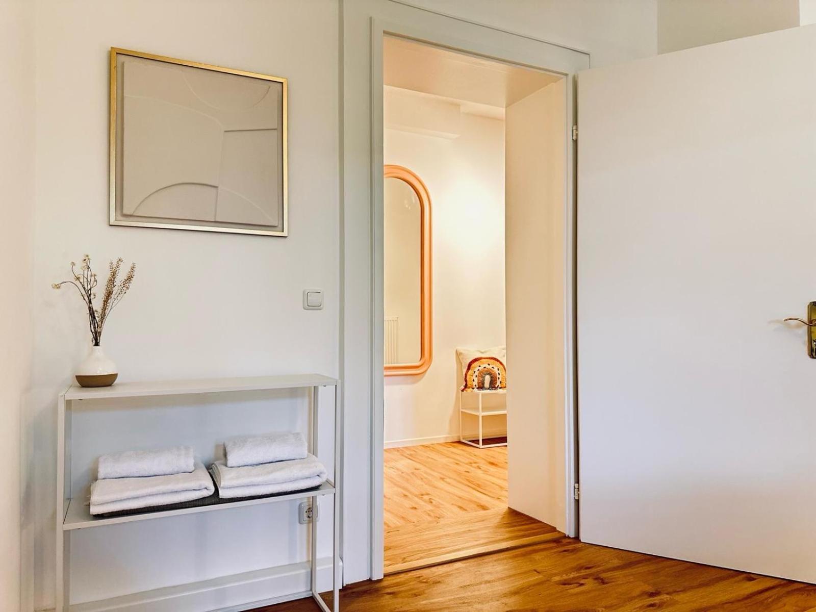 Apartamento Grosszuegig Und Super Zentral Ratisbona Exterior foto