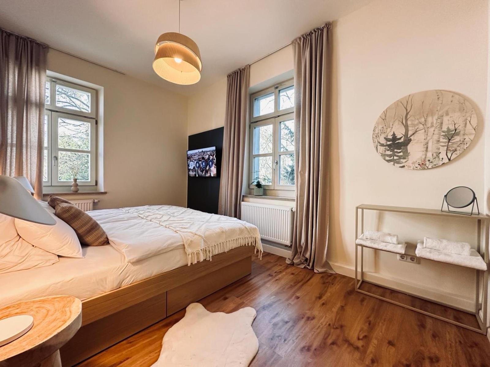 Apartamento Grosszuegig Und Super Zentral Ratisbona Exterior foto