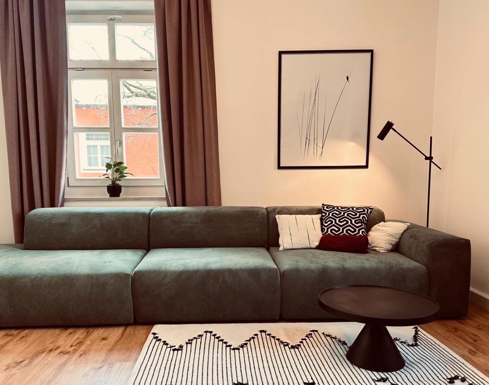 Apartamento Grosszuegig Und Super Zentral Ratisbona Exterior foto